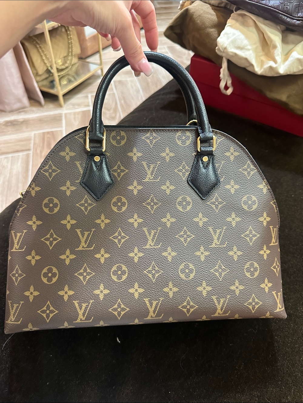 Authentic Alma BNB no strap